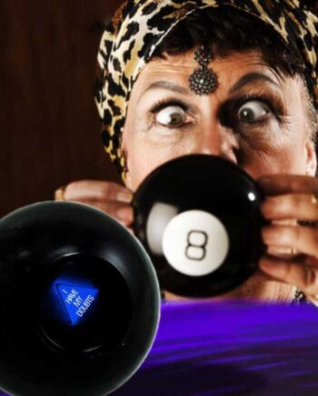 Mystisk 8 Ball